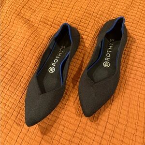 THE POINT WOMEN’S SOLID BLACK BALLET FLATS POINTED TOE SHOES Size 8